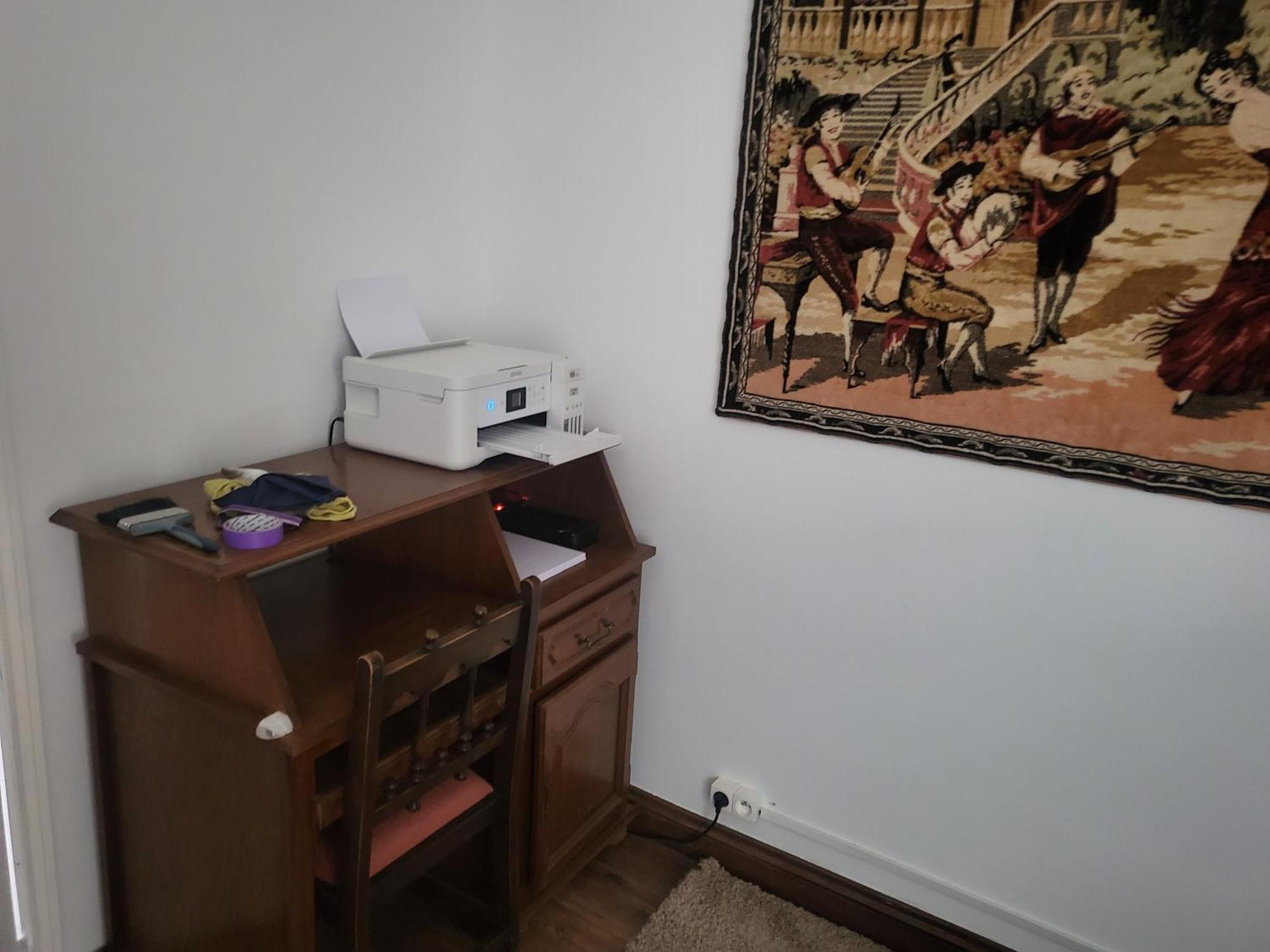Apartment Number 17 *
